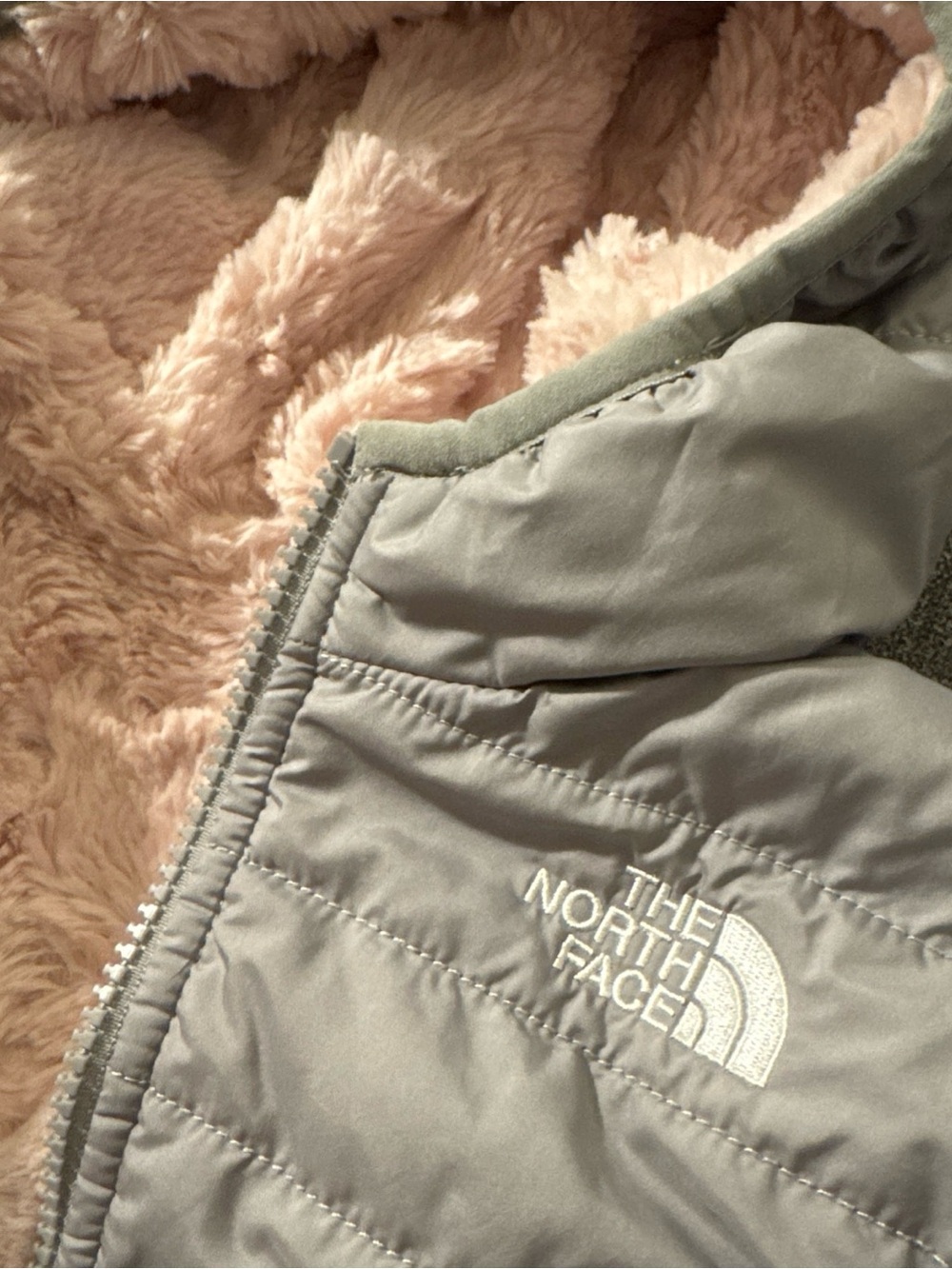 THE NORTHFACE 2T REVERSIBLE 2 in ONE WINTER JACKET PINK GREY EUC